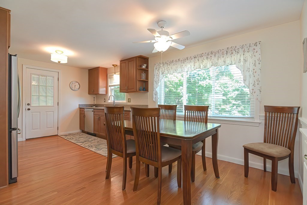 19 Spruce Street Holliston, MA 01746 - Photo 7 of 30
