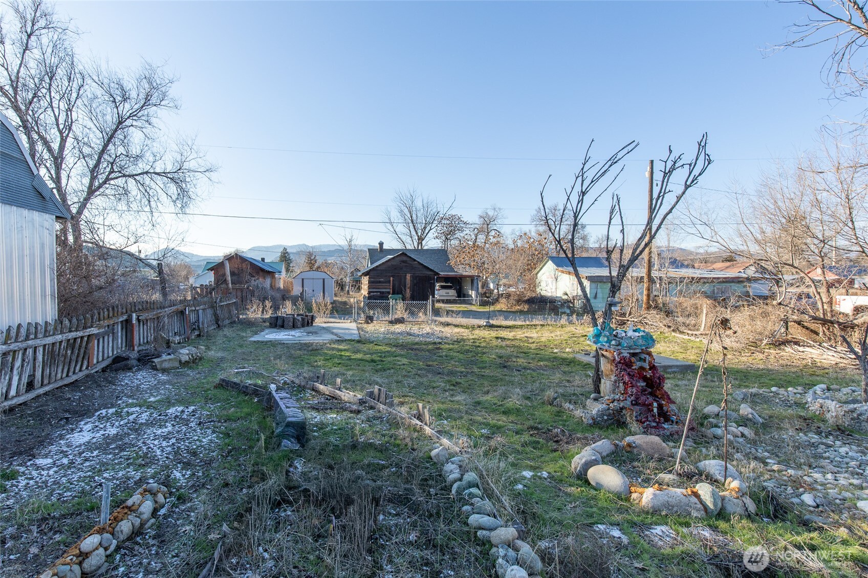 722 Jackson Street Omak, WA 98841 - Photo 11 of 11 a view of a entertaining space