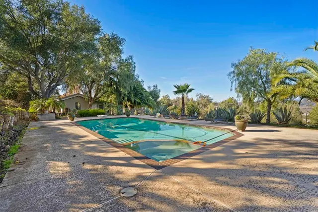 $1,800,000 | 17959 Bluegrass Road, Ramona, CA 92065