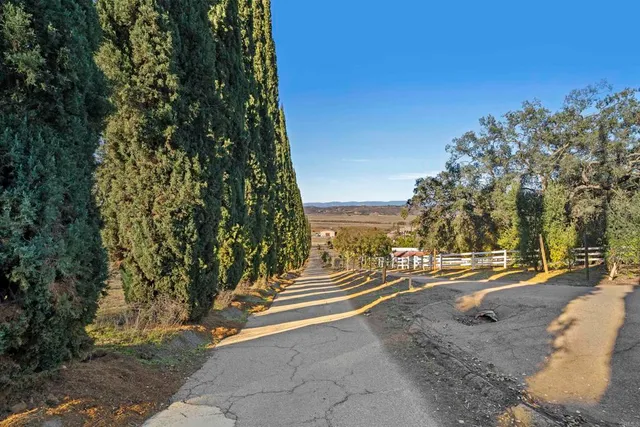 $1,800,000 | 17959 Bluegrass Road, Ramona, CA 92065
