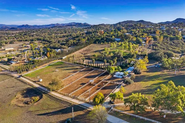 $1,800,000 | 17959 Bluegrass Road, Ramona, CA 92065