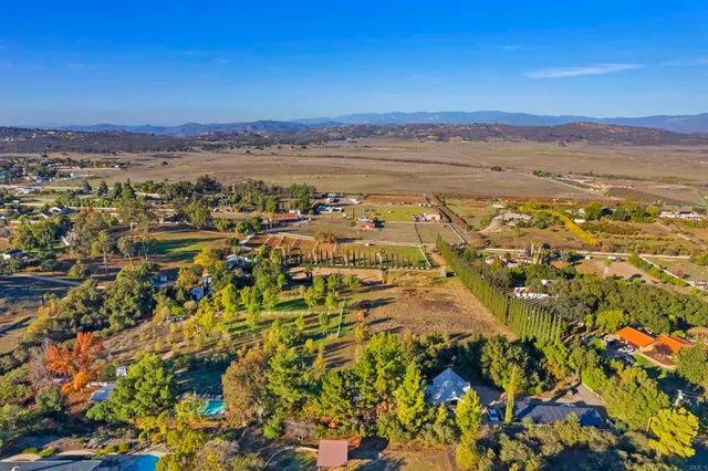 $1,800,000 | 17959 Bluegrass Road, Ramona, CA 92065
