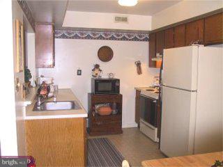 91 Sandra Road Voorhees, NJ 08043 - Photo 3 of 6