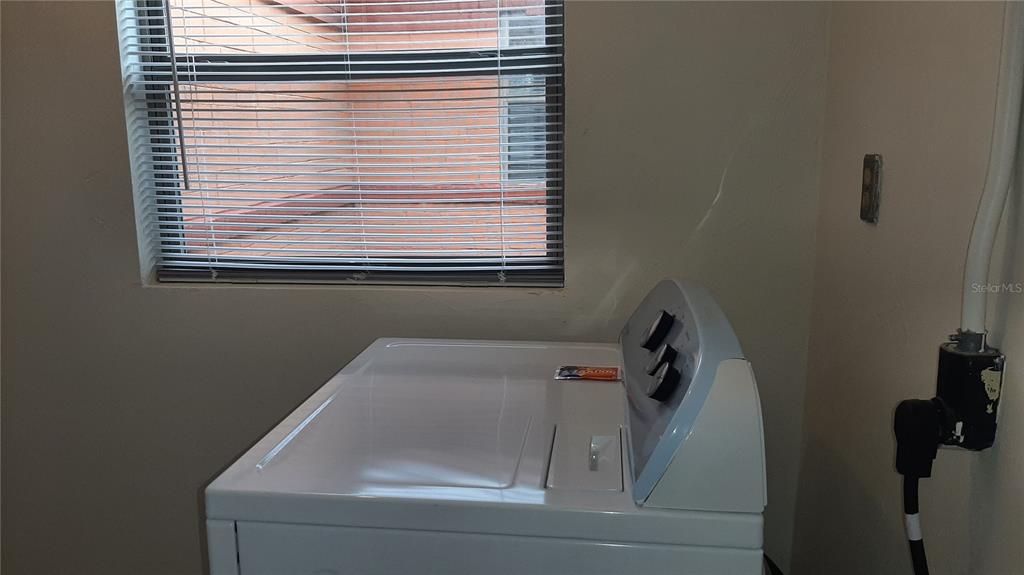 3801 Northwest 6th Street Gainesville, FL 32609 - Photo 15 of 19 a bathroom with a bathtub