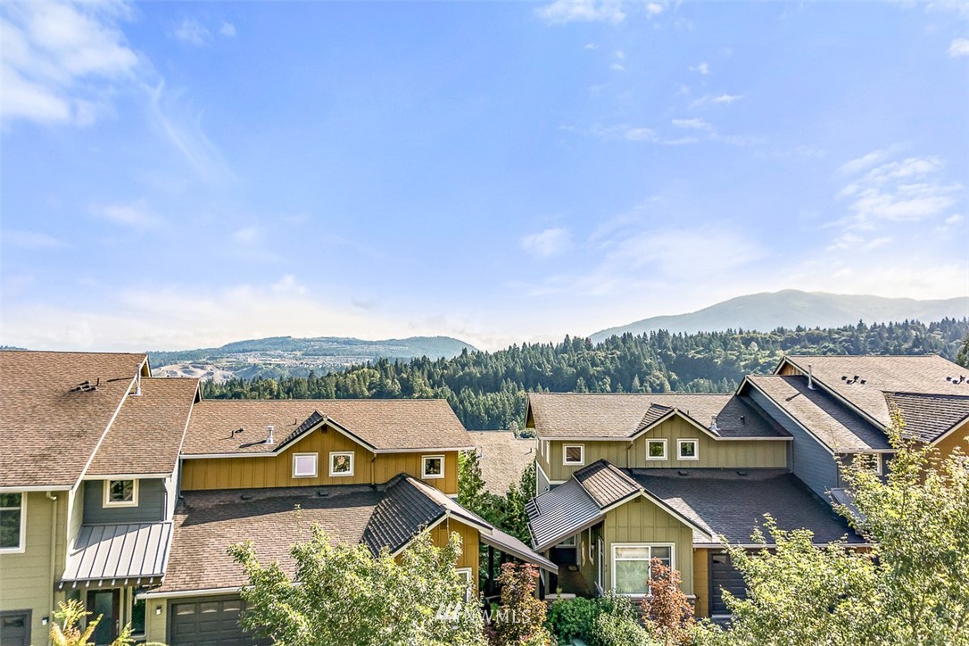 95 Sky Ridge Road Northwest Issaquah, WA 98027 - Photo 1 of 23