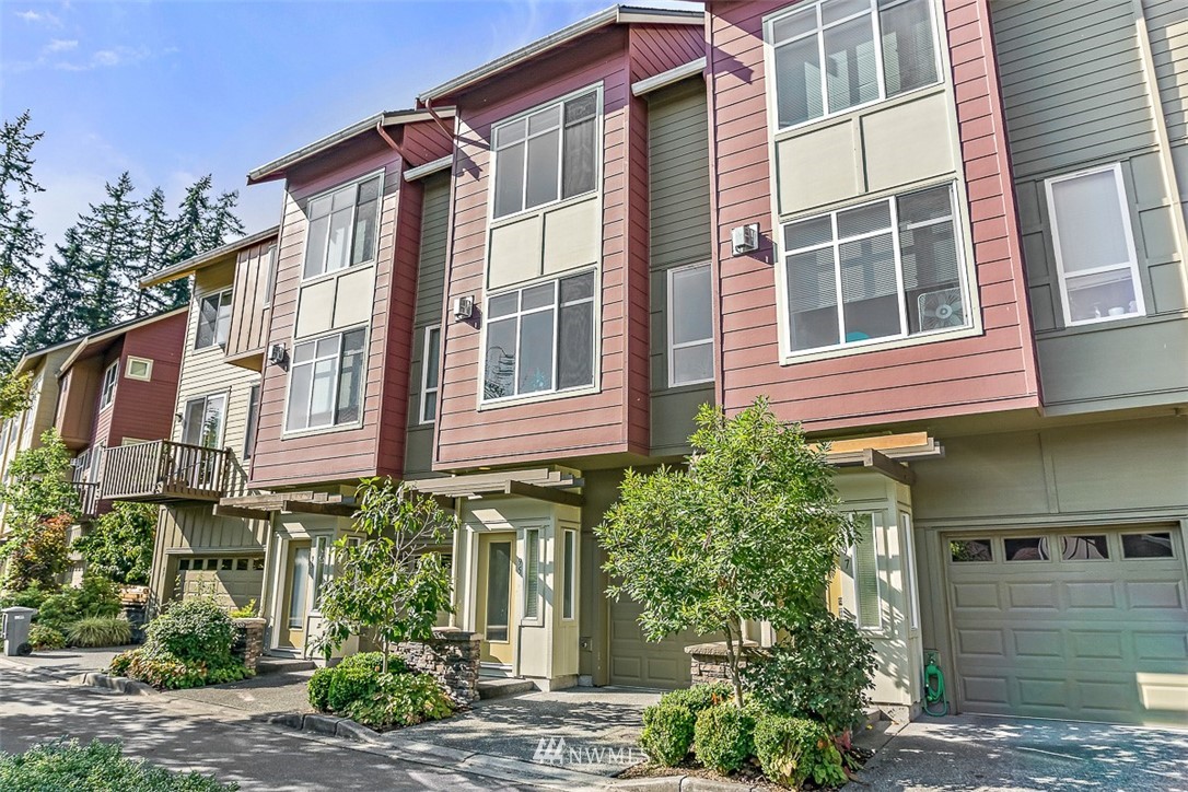 95 Sky Ridge Road Northwest Issaquah, WA 98027 - Photo 2 of 23