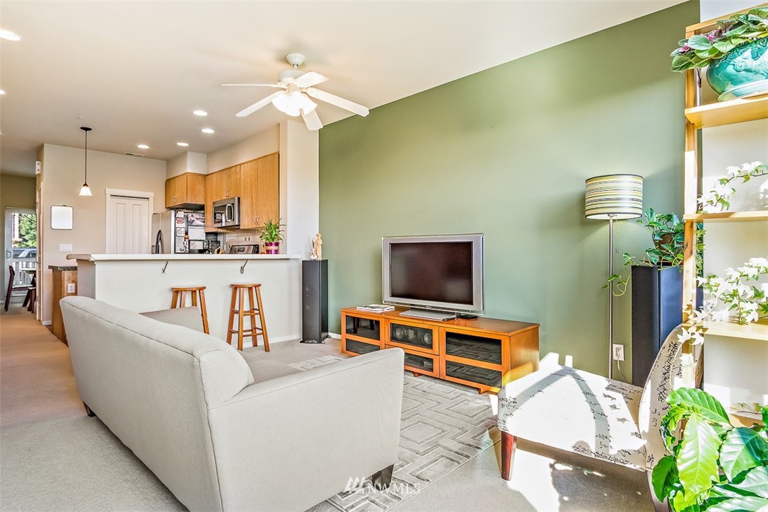95 Sky Ridge Road Northwest Issaquah, WA 98027 - Photo 11 of 23
