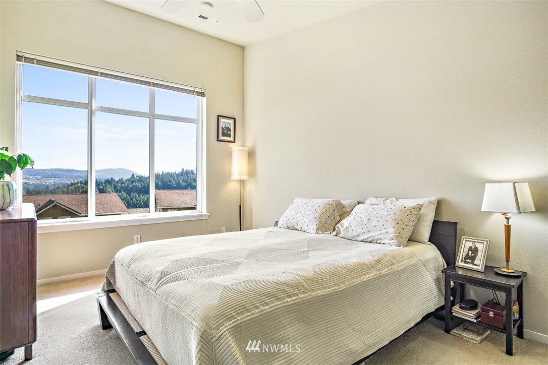 95 Sky Ridge Road Northwest Issaquah, WA 98027 - Photo 13 of 23