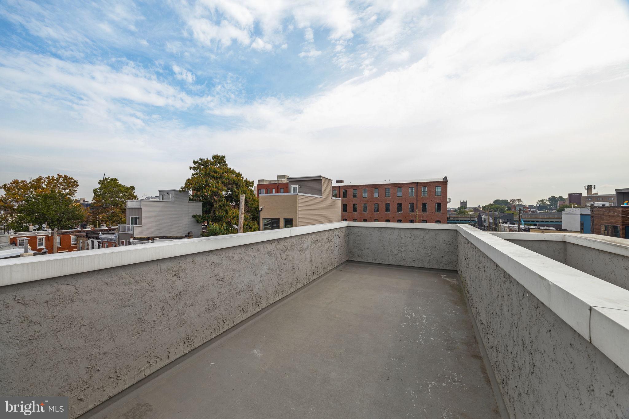 1800 Waterloo Street Philadelphia, PA 19122 - Photo 38 of 47 a view of a terrace with skyline