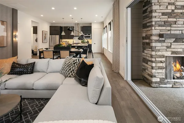 $899,000 | 33563 Site 10 Douglas Avenue Southeast, Black Diamond, WA 98010