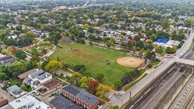 $700,000 | 1021 South Lombard Avenue, Oak Park, IL 60304