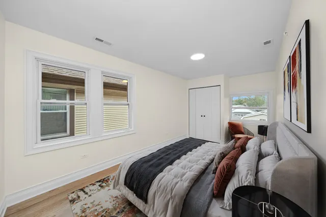 $700,000 | 1021 South Lombard Avenue, Oak Park, IL 60304