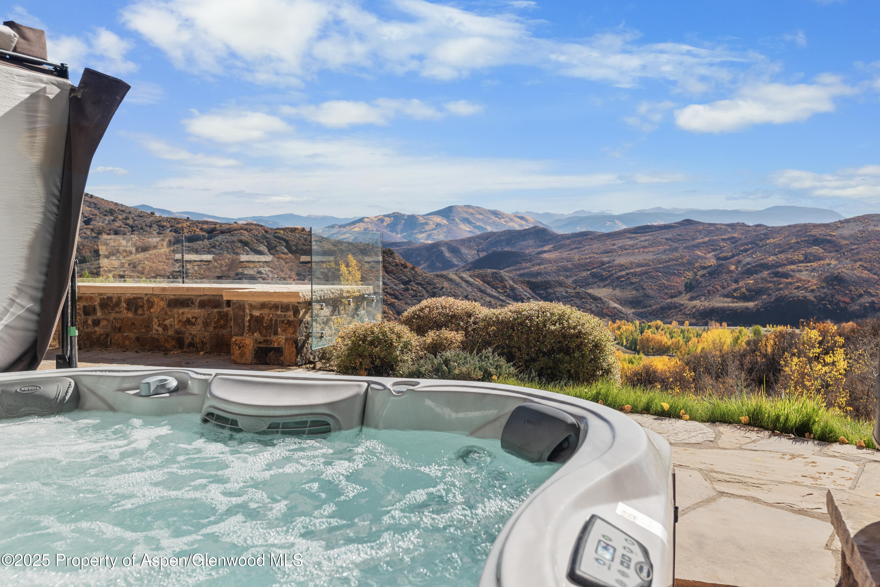 800 Oak Ridge Road Snowmass Village, CO 81615 - Photo 38 of 47 Outdoor Spa