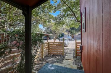 6906 Lovely Lane Austin, TX 78744 - Photo 18 of 20 a view of water from balcony