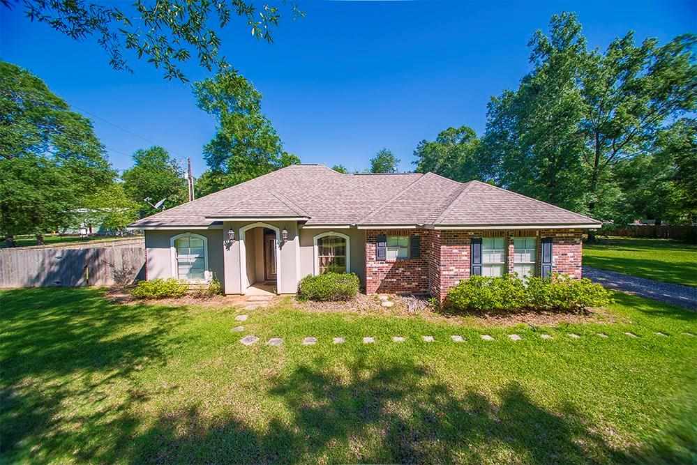 20123 Vineyard Road Hammond, LA 70401 - Photo 1 of 15 Gallery Image 1
