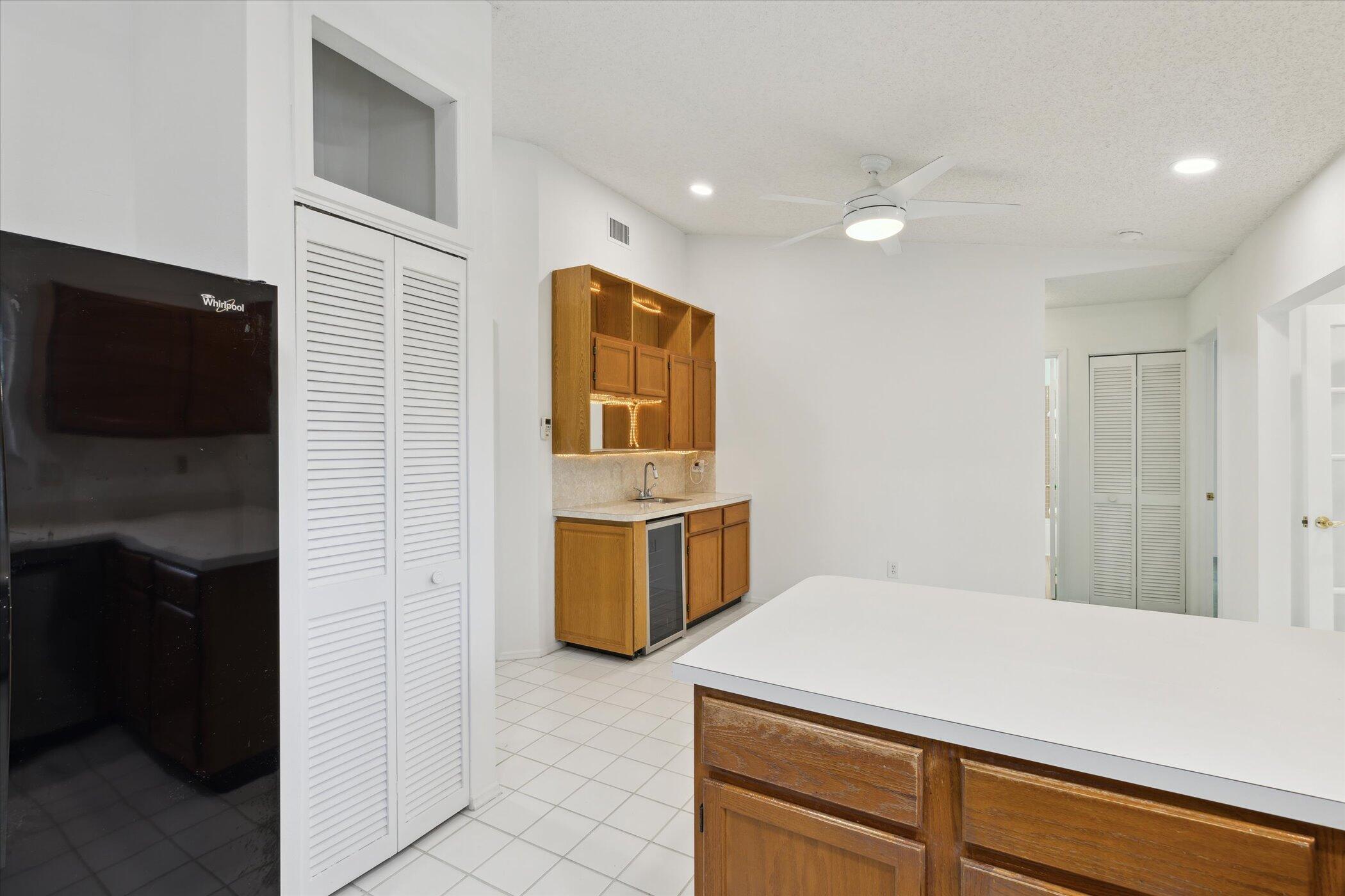1270 Meadowbrook Road Northeast Palm Bay, FL 32905 - Photo 15 of 58 Kitchen