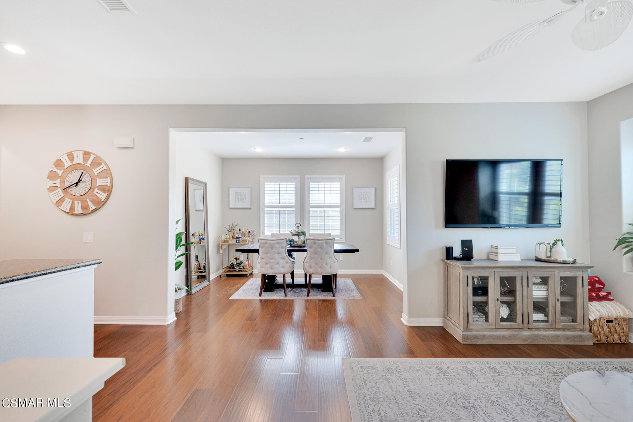 3234 North Ventura Road Oxnard, CA 93036 - Photo 11 of 40 39-Living Room6