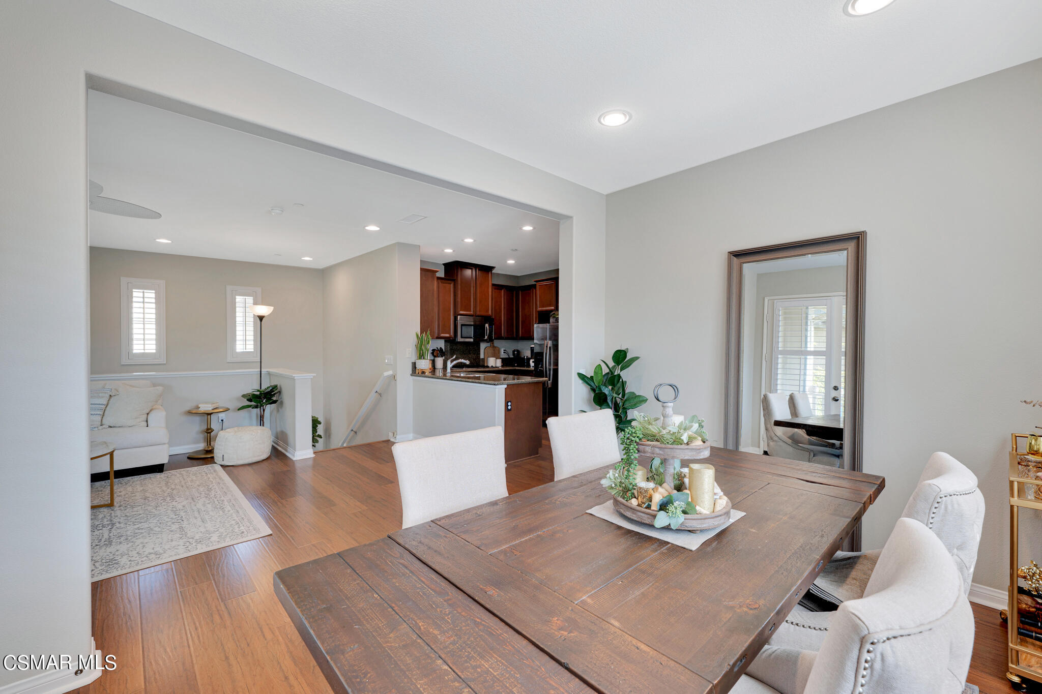 3234 North Ventura Road Oxnard, CA 93036 - Photo 14 of 40 09-Dining Room2
