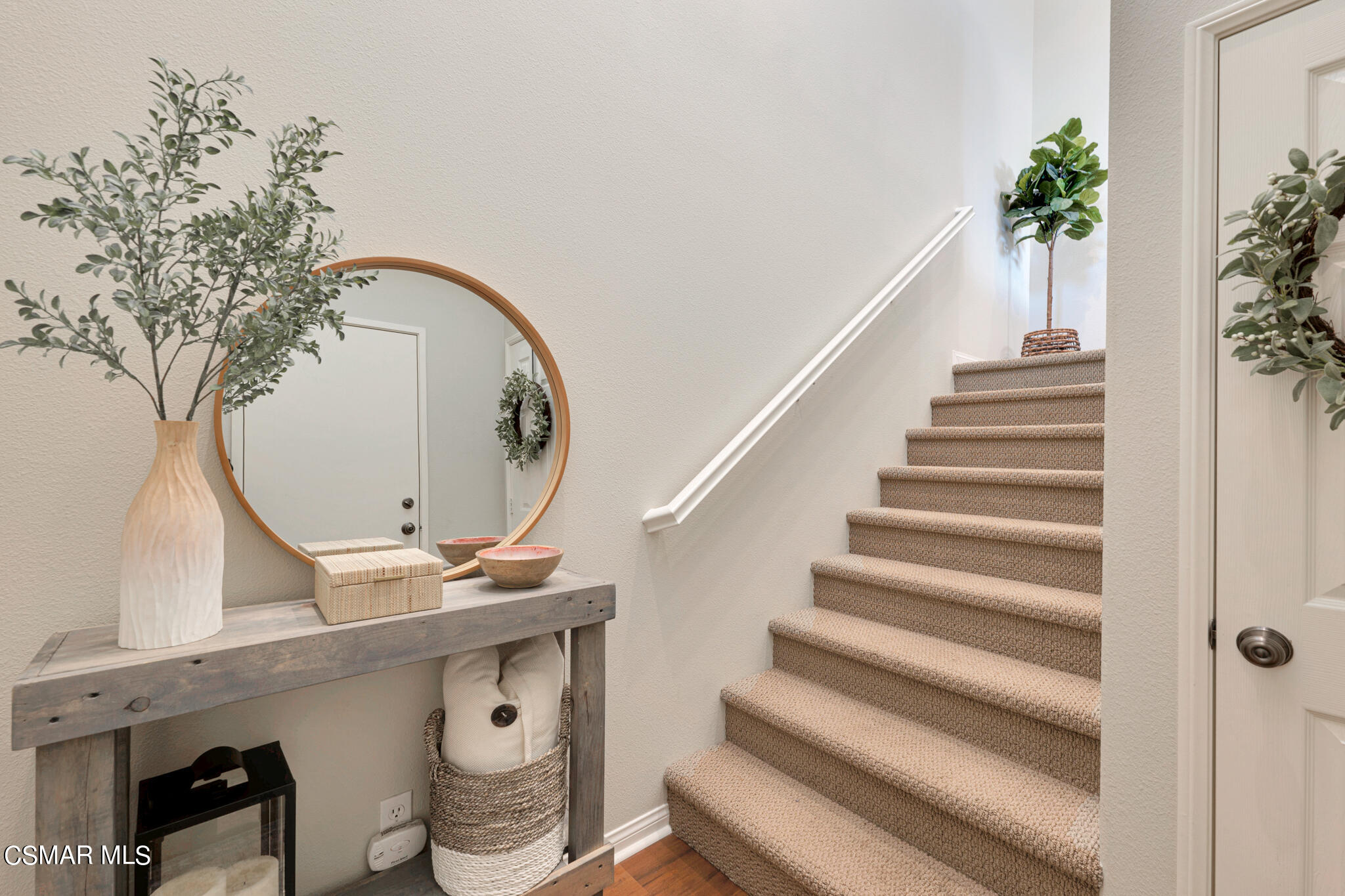 48-Stairway1