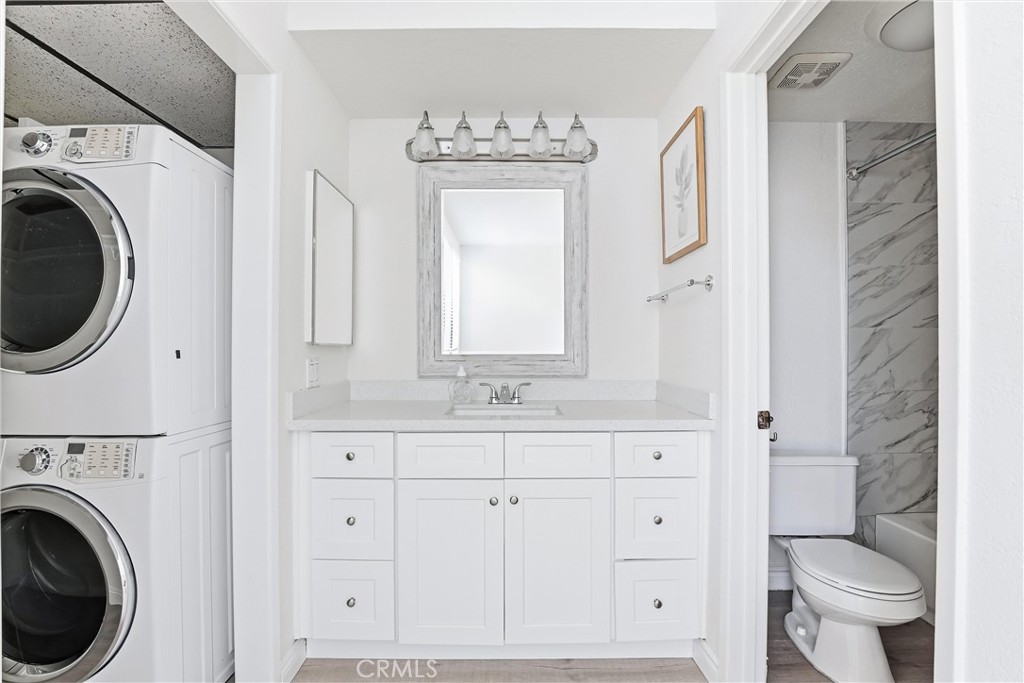 85 Lakepines Irvine, CA 92620 - Photo 20 of 42