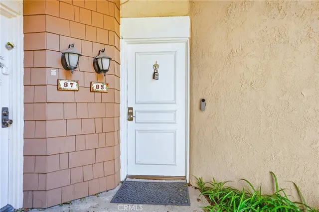 $499,999 | 85 Lakepines, Irvine, CA 92620