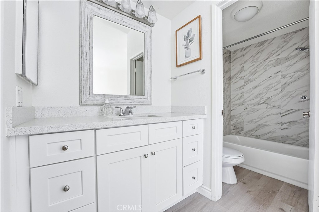 85 Lakepines Irvine, CA 92620 - Photo 3 of 42