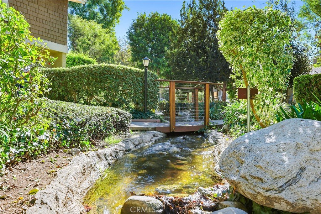 85 Lakepines Irvine, CA 92620 - Photo 32 of 42