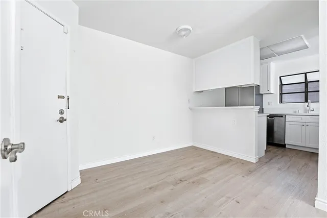 $499,999 | 85 Lakepines, Irvine, CA 92620