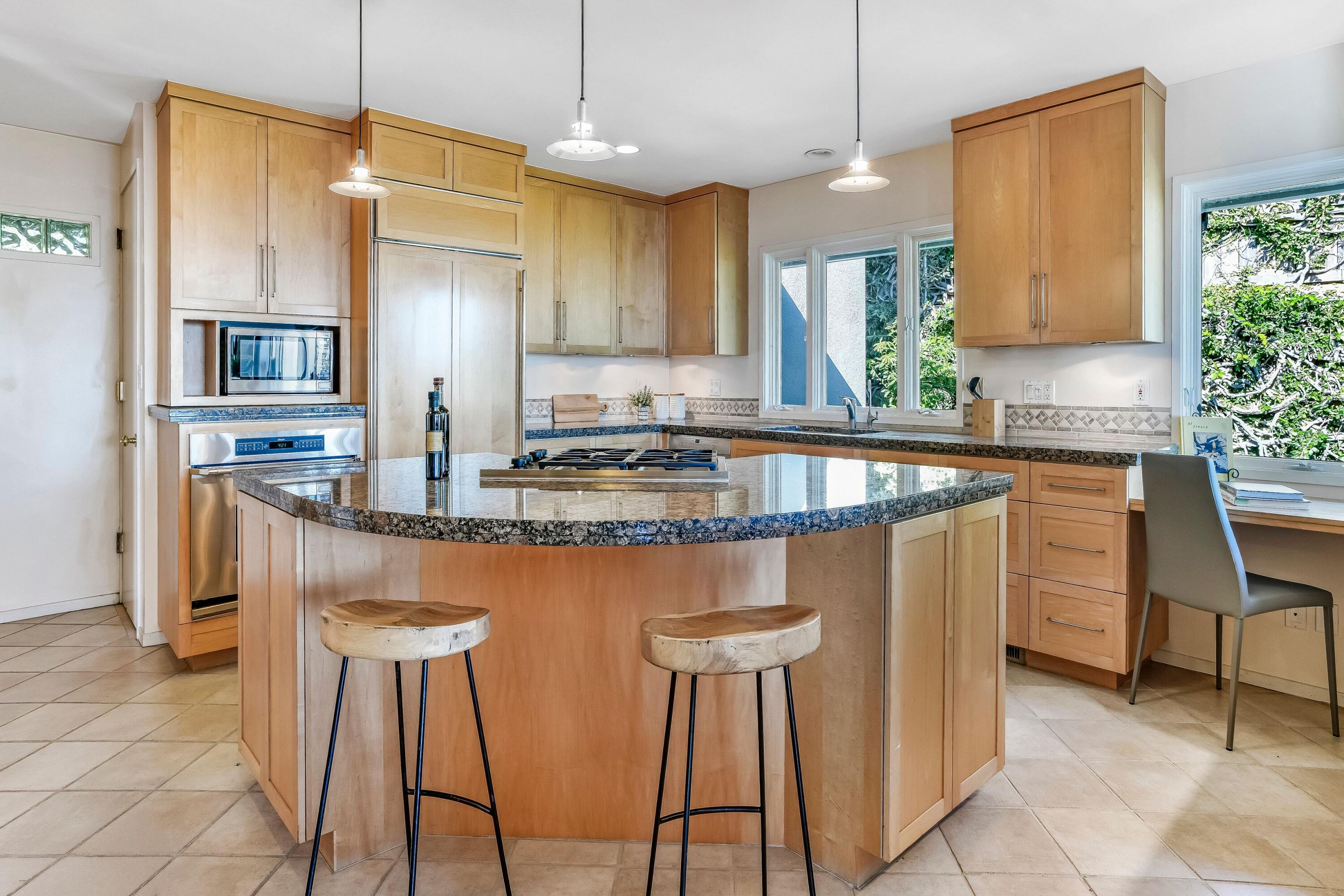 1510 Franceschi Road Santa Barbara, CA 93103 - Photo 8 of 20 1510 Franceschi Road - 276N2C(8)