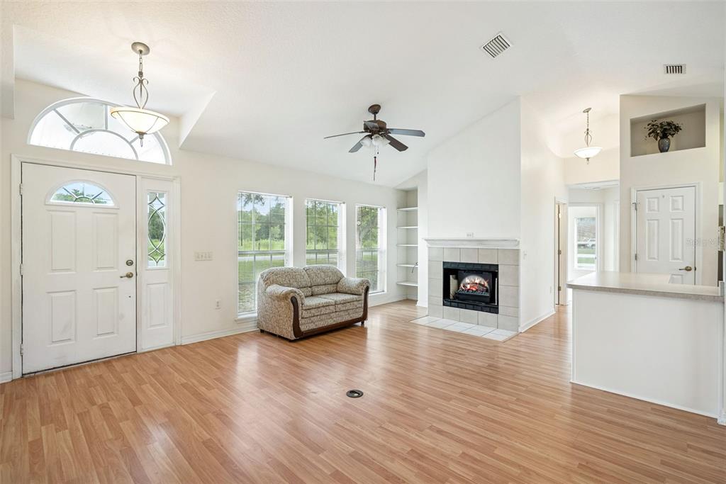 40932 Maxwell Road Umatilla, FL 32784 - Photo 6 of 34 Gallery Image 6