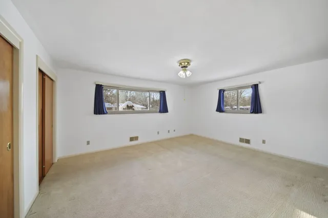 $290,000 | 912 Halstead Boulevard, Jackson, MI 49203