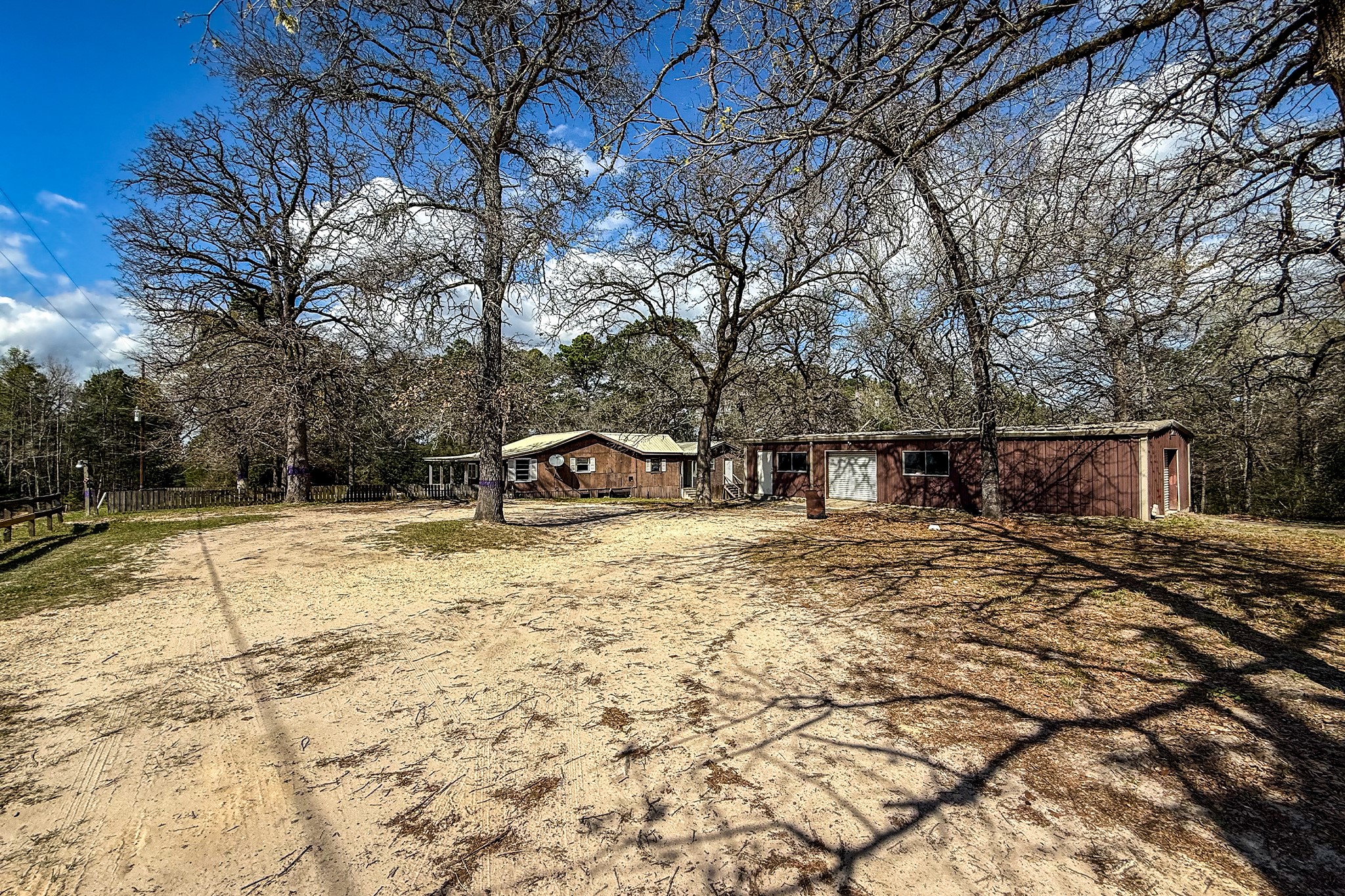 326 Thomas Lane Trinity, TX 75862 - Photo 3 of 31