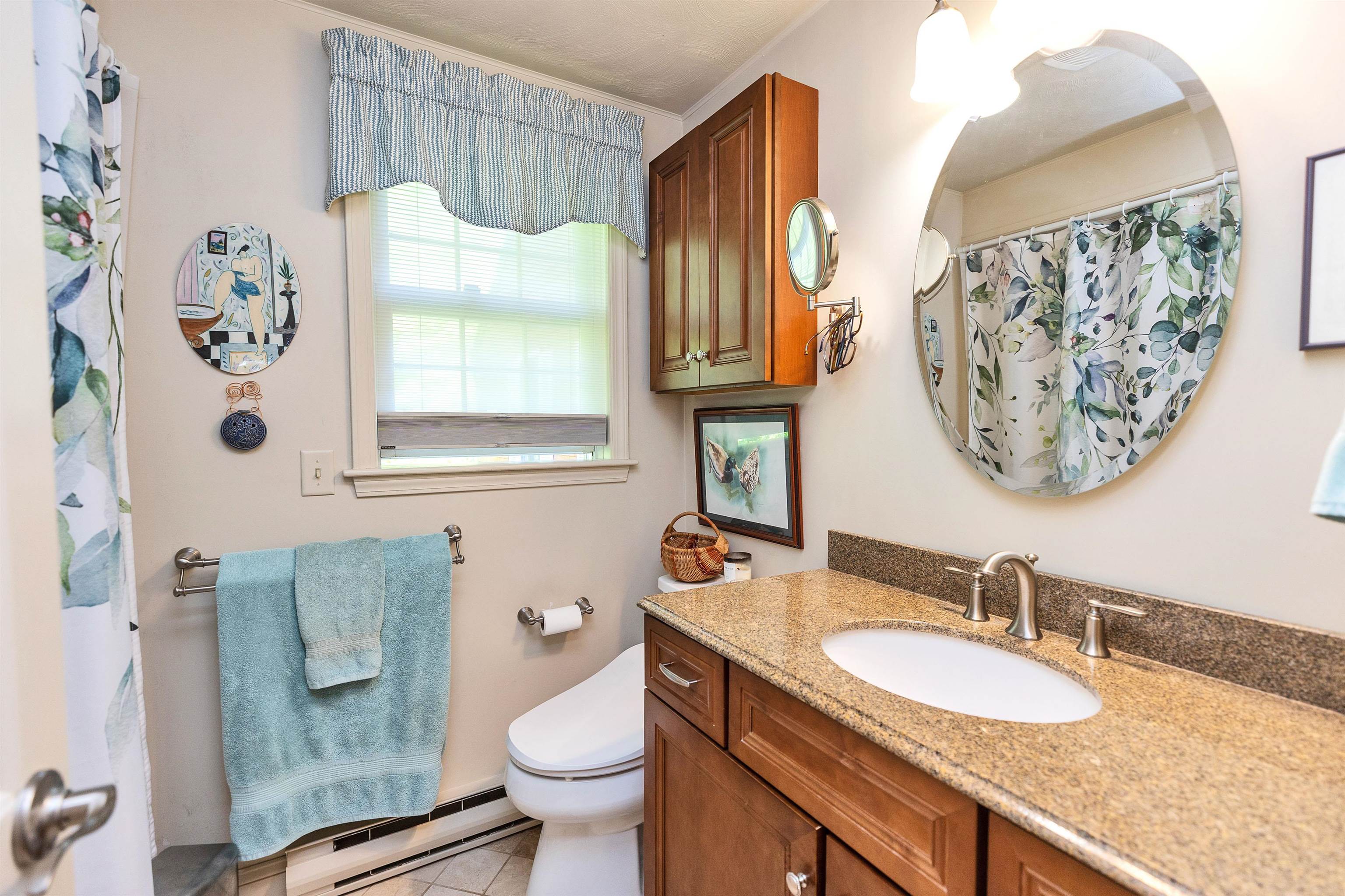 12 Colonial Square Peterborough, NH 03458 - Photo 22 of 60