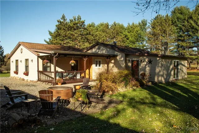 $419,900 | 87 Armstrong Road, Lansing, NY 14882