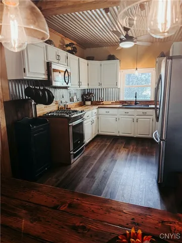 $419,900 | 87 Armstrong Road, Lansing, NY 14882