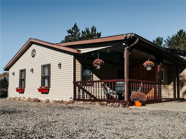 $419,900 | 87 Armstrong Road, Lansing, NY 14882