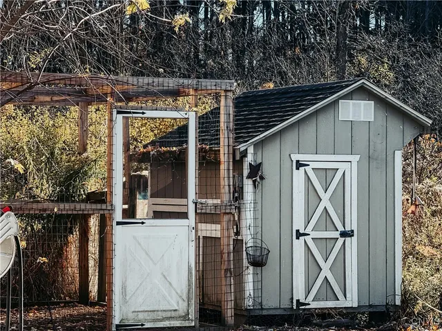 $419,900 | 87 Armstrong Road, Lansing, NY 14882