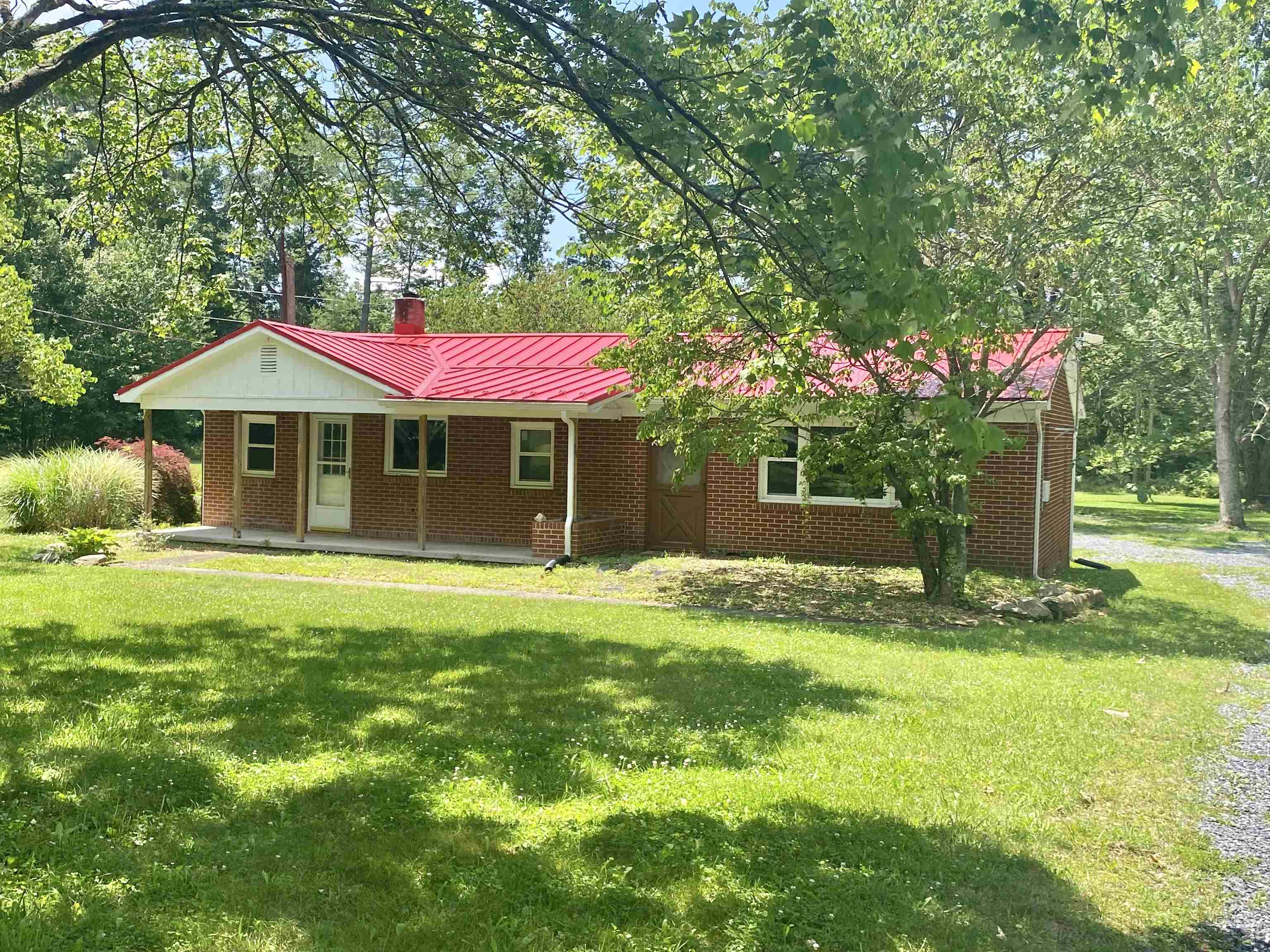 465 Harriston Road Grottoes, VA 24441 - Photo 11 of 51 Gallery Image 11