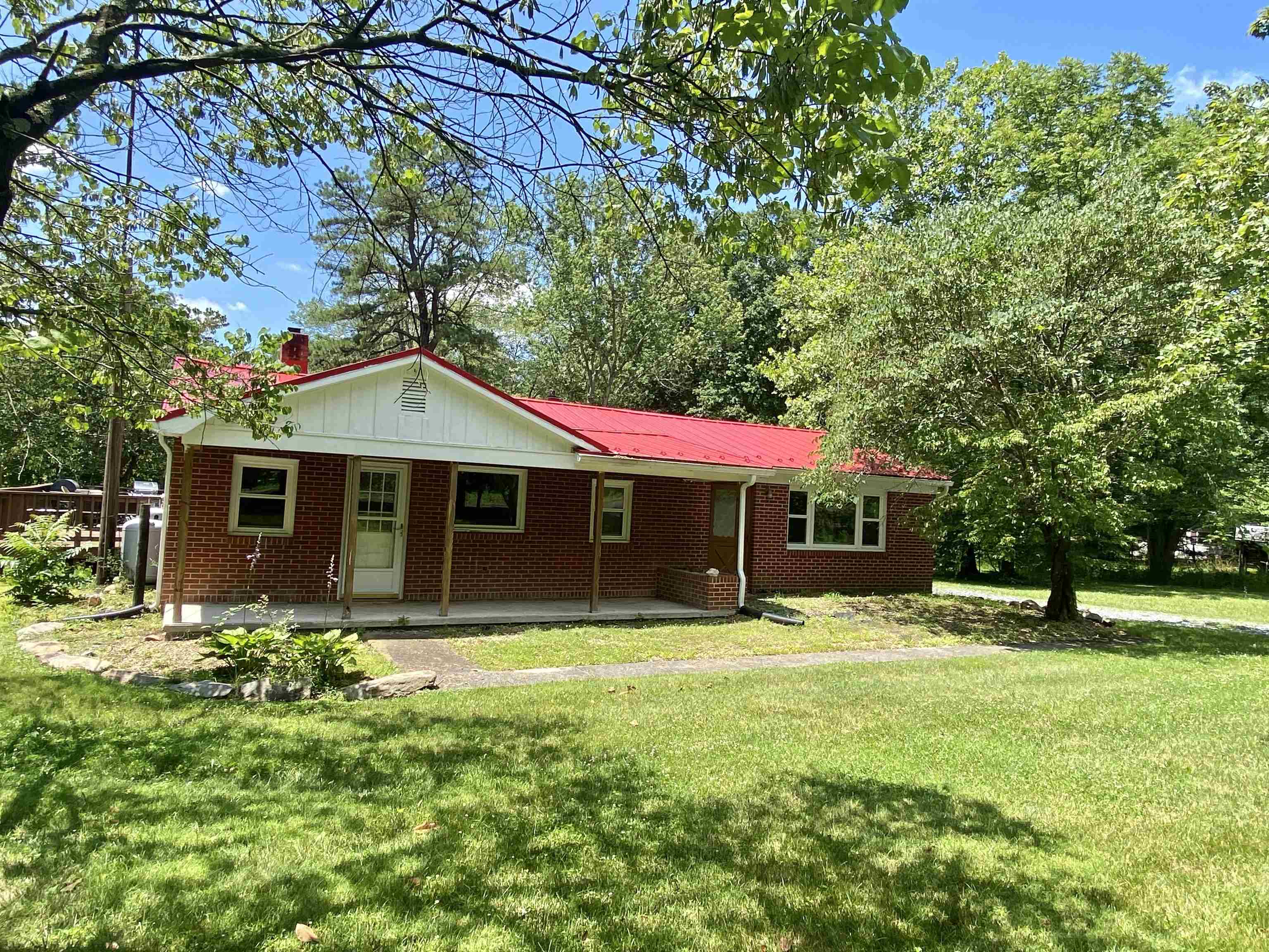465 Harriston Road Grottoes, VA 24441 - Photo 15 of 51 Gallery Image 15