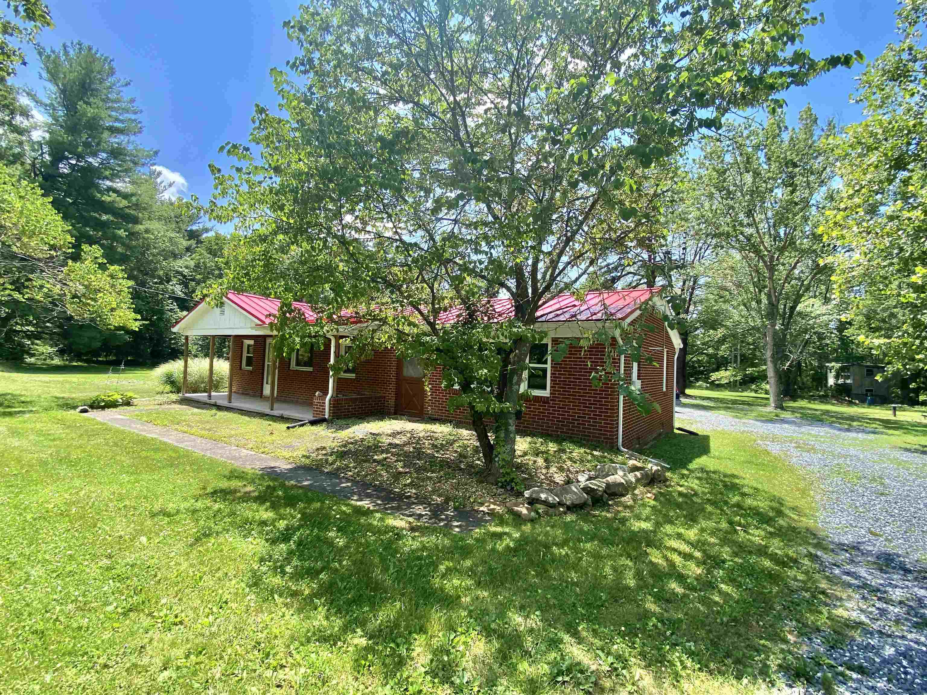 465 Harriston Road Grottoes, VA 24441 - Photo 16 of 51 Gallery Image 16