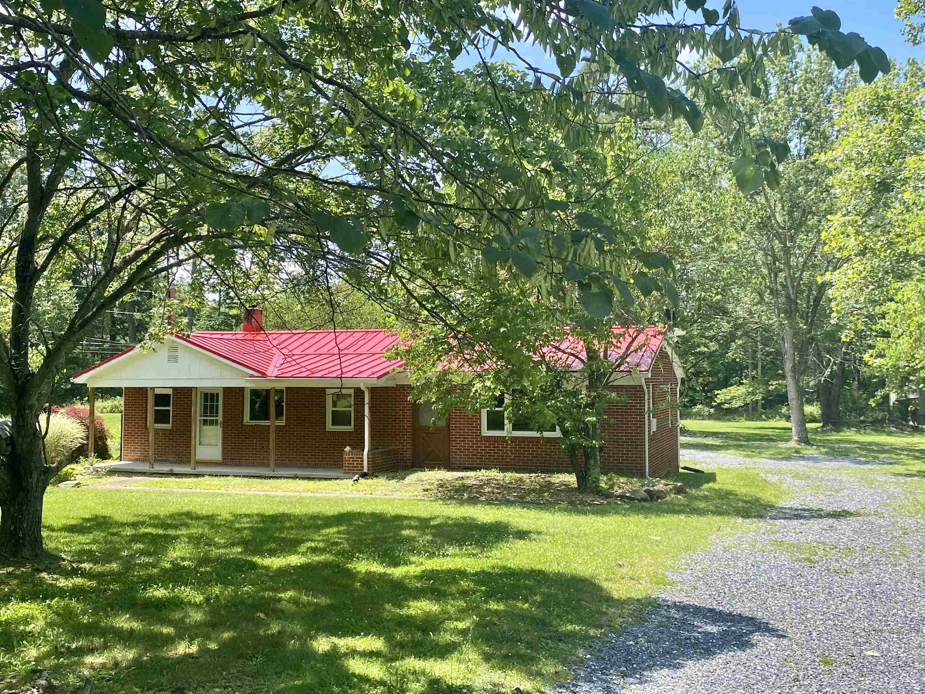 465 Harriston Road Grottoes, VA 24441 - Photo 6 of 51 Gallery Image 6
