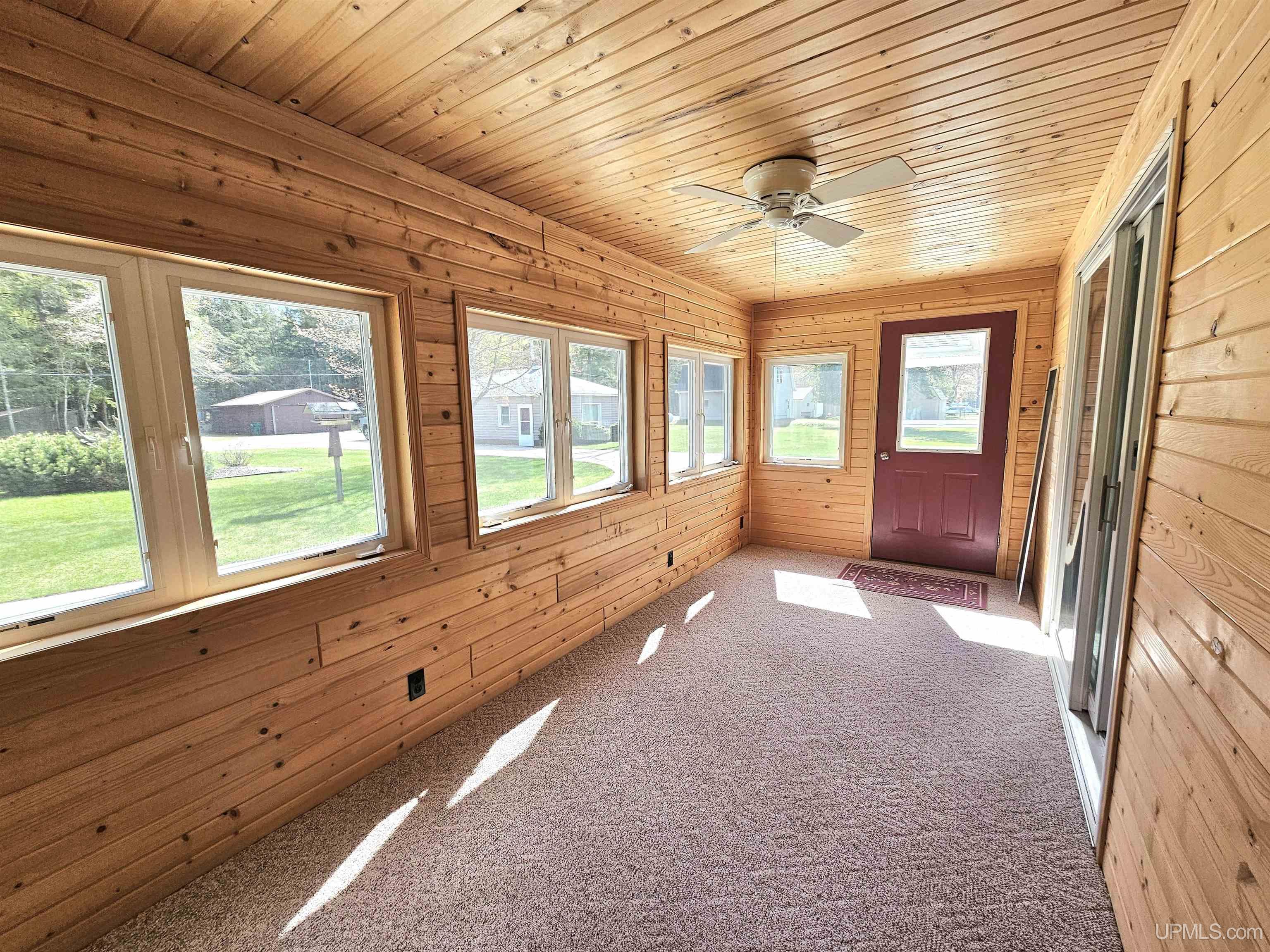 536 West Gulliver Lake Road Gulliver, MI 49840 - Photo 18 of 97
