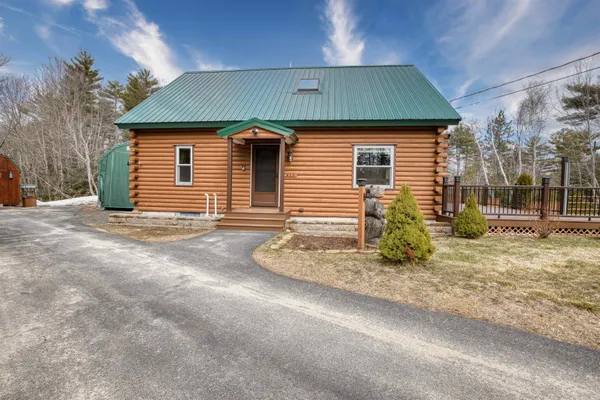 $519,900 | 415 Gold Coast Drive, East Wakefield, NH 03830