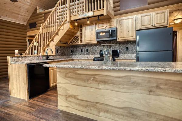 $519,900 | 415 Gold Coast Drive, East Wakefield, NH 03830