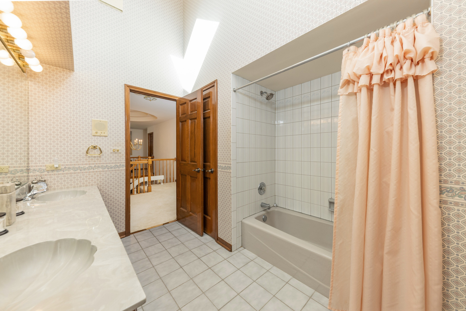904 West Bailey Road Naperville, IL 60565 - Photo 24 of 28