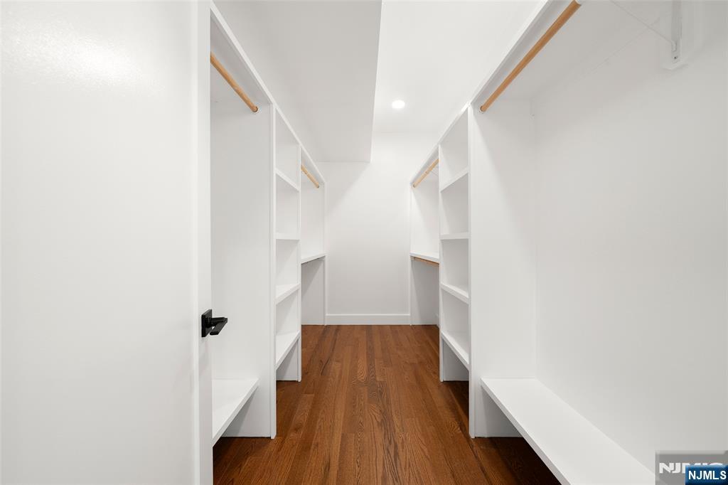 1456 River Road, Unit B Edgewater, NJ 07020 - Photo 19 of 38