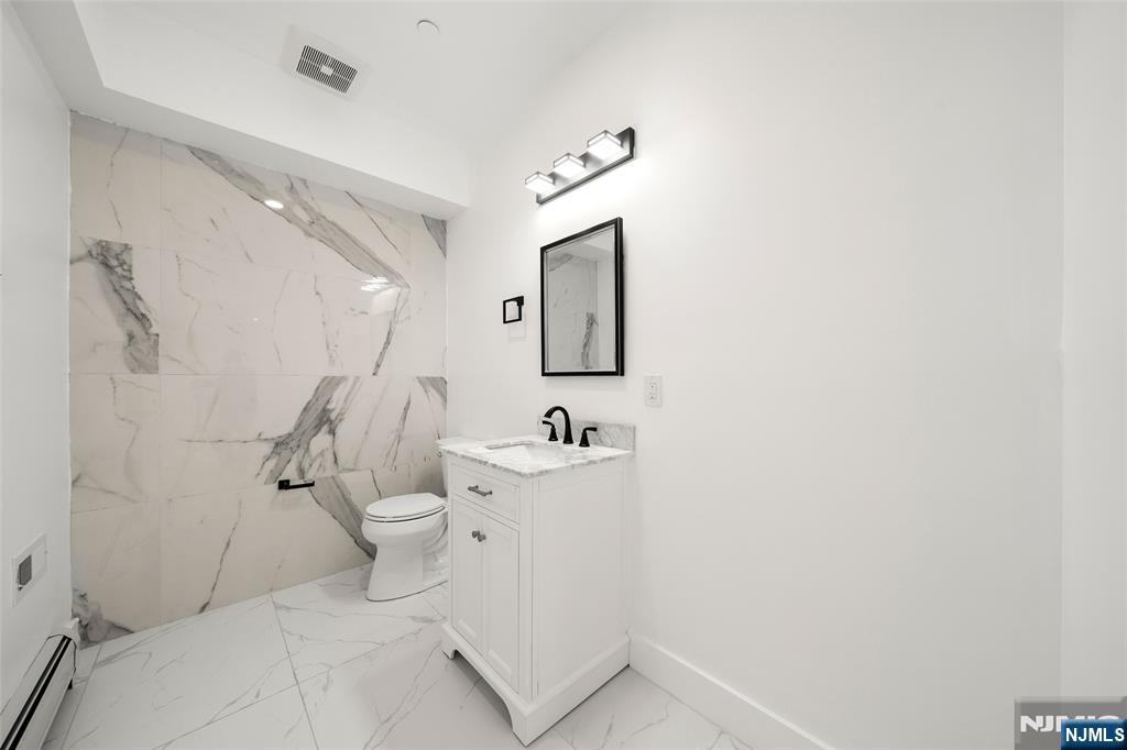 1456 River Road, Unit B Edgewater, NJ 07020 - Photo 32 of 38