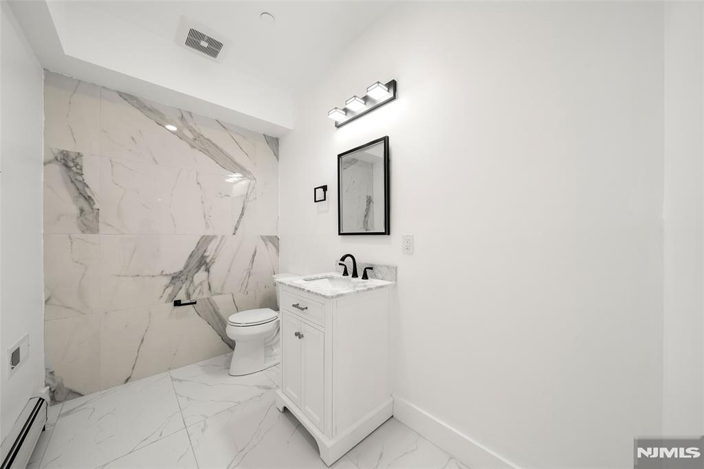 1456 River Road, Unit B Edgewater, NJ 07020 - Photo 32 of 38