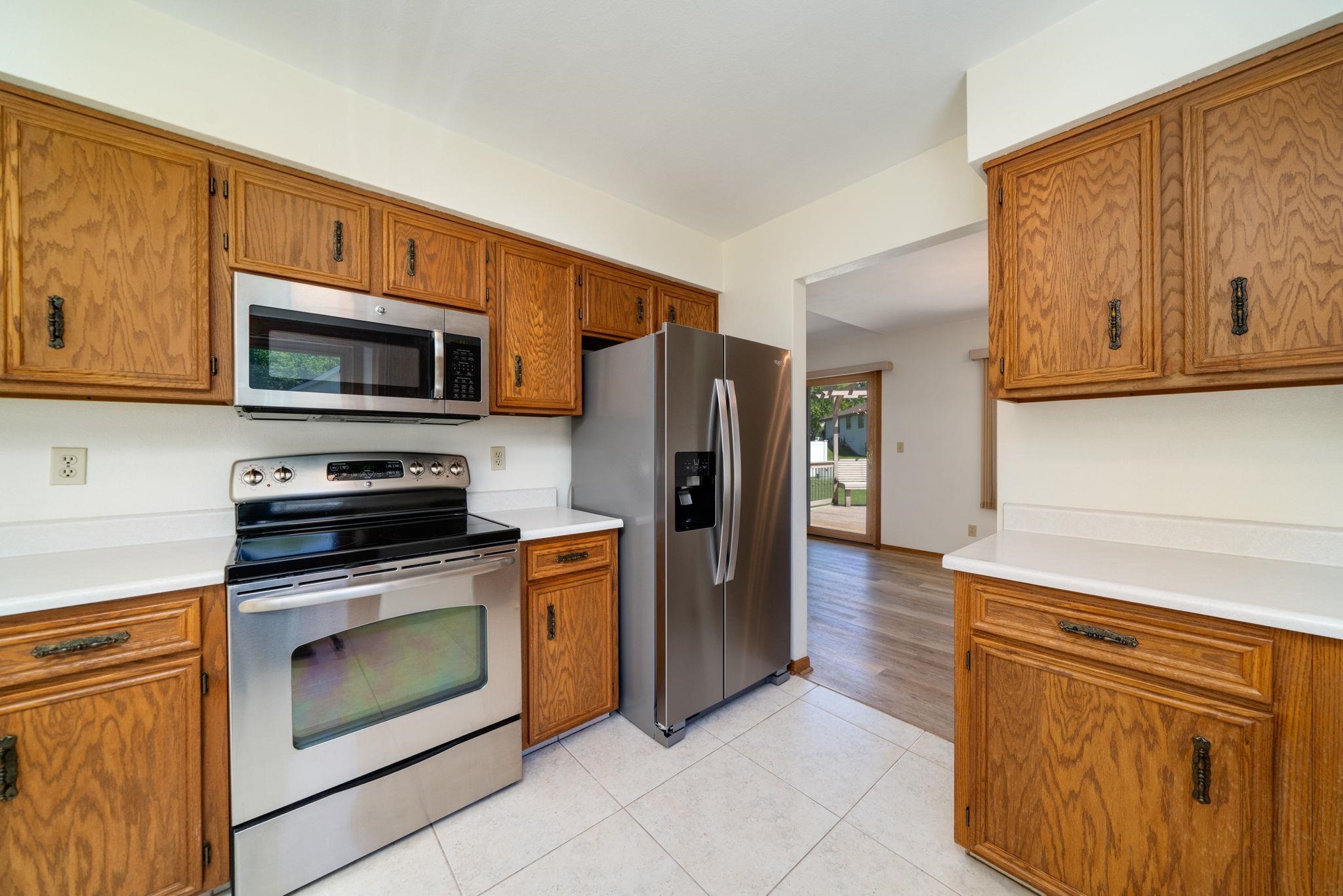 1616 Highridge Road Rockford, IL 61108 - Photo 16 of 43 Gallery Image 16