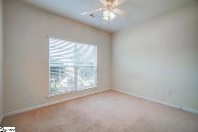 $2,100 | 704 Center Road, Taylors, SC 29687